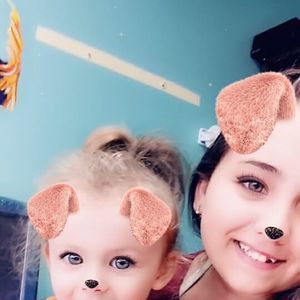 Meet your Posher, Parris